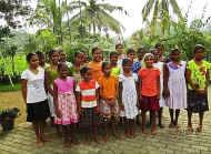 Neujahrsgruesse aus dem Chathura-Kinderheim in Sri Lanka  