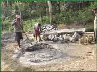 Brunnenbauarbaiten beim Chathura-Kinderheim in Sri Lanka 