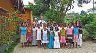 der Deutsche Botschafter, Dr.Juergen Morhard, besucht das Chathura-Kinderheim in Sri Lanka 