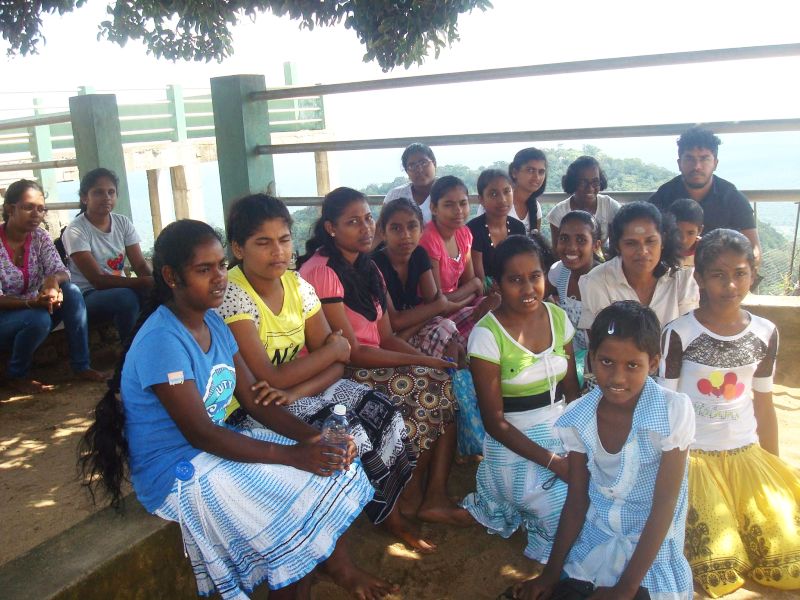 Ausflug des Chathura-Kinderheims in den Schulferien im Dez. ins Hochland von Sri Lanka