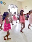 Tanzvorführung im Chathura-Kinderheim anläßlich des Weltkindertages