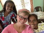 Tante Jutta zu Besuch im Chathura-Kinderheim