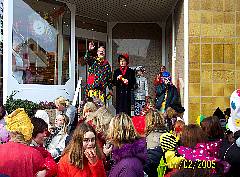 Faschingsumzug 2005 der KITA Thw fuer das Chathura-Kinderheim 