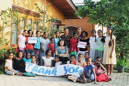 die Kinder vm Chathura-Kinderheim bedanken sich fuer die Unterstuetzung