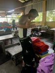 Besuch in einer Batikfabrik in Sri Lanka