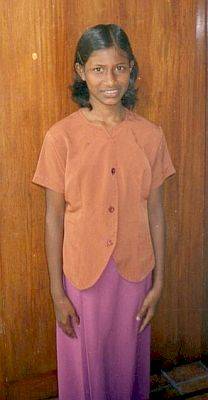 2006 nehmen wir Nishanthi im Chathura-Kinderheim in Sri Lanka auf 