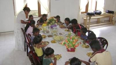 unsere Kinder im Chathura-Kinderheim in Sri Lanka